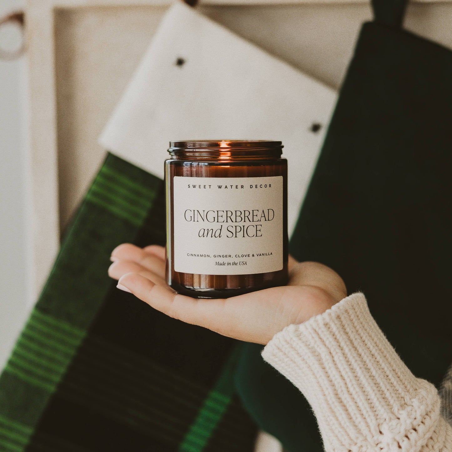 Gingerbread and Spice 9 oz Soy Candle- Christmas Decor